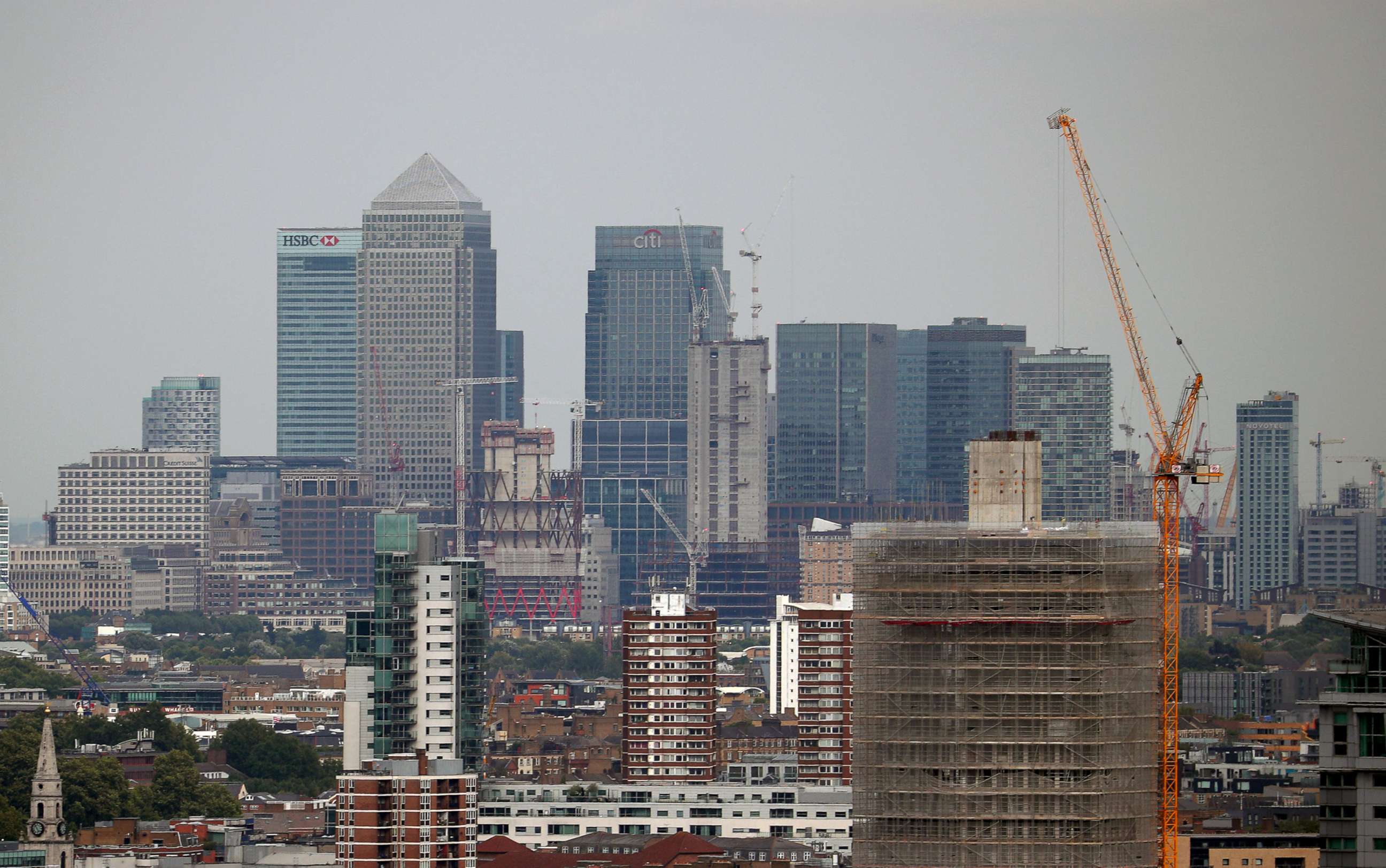 PHOTO: The Canary Wharf financial district is seen from the Broadway development in central London, Britain in this Aug. 23, 2017 file photo.