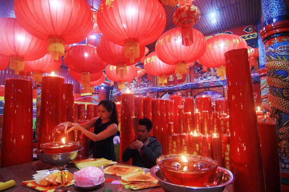 Cultural Traditions Food And Festivities Mark Lunar New Year ABC News