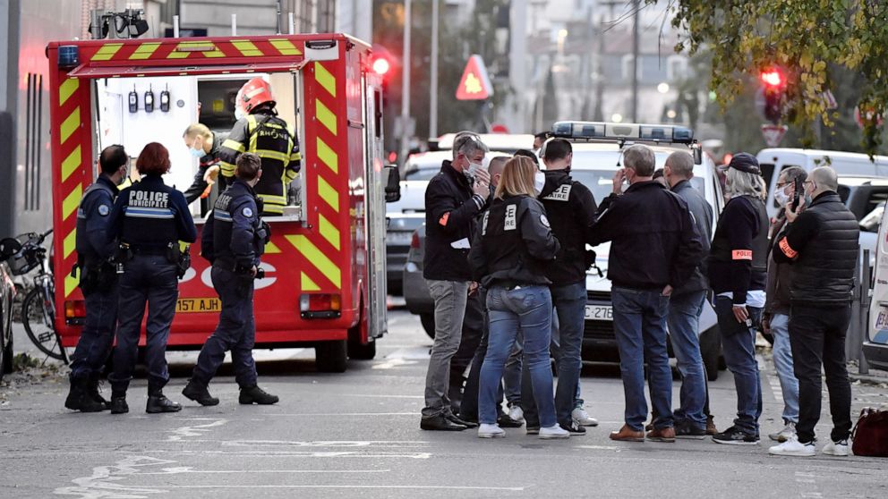 PHOTO: Security and emergency personnel are on the scene where an attacker wounded an Orthodox priest before fleeing in Lyon, France, Oct. 31, 2020.