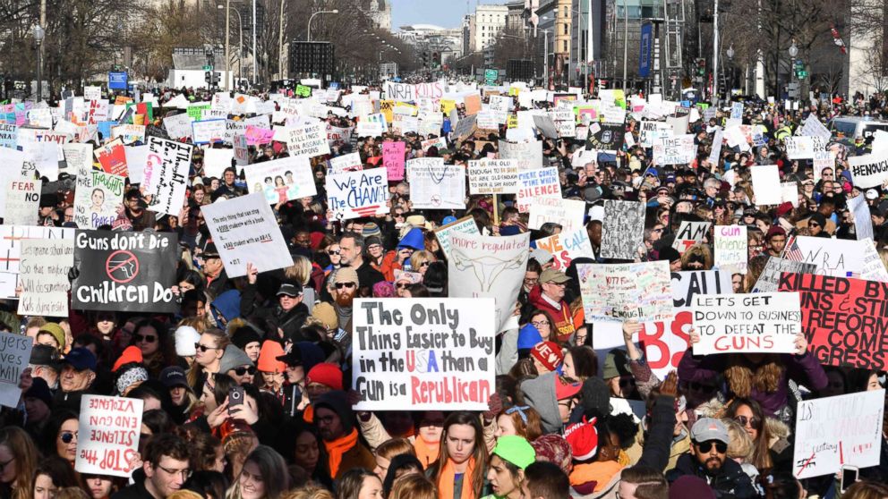 PHOTO: People arrive for the March for Our Lives rally against gun violence in Washington, D.C., March 24, 2018.