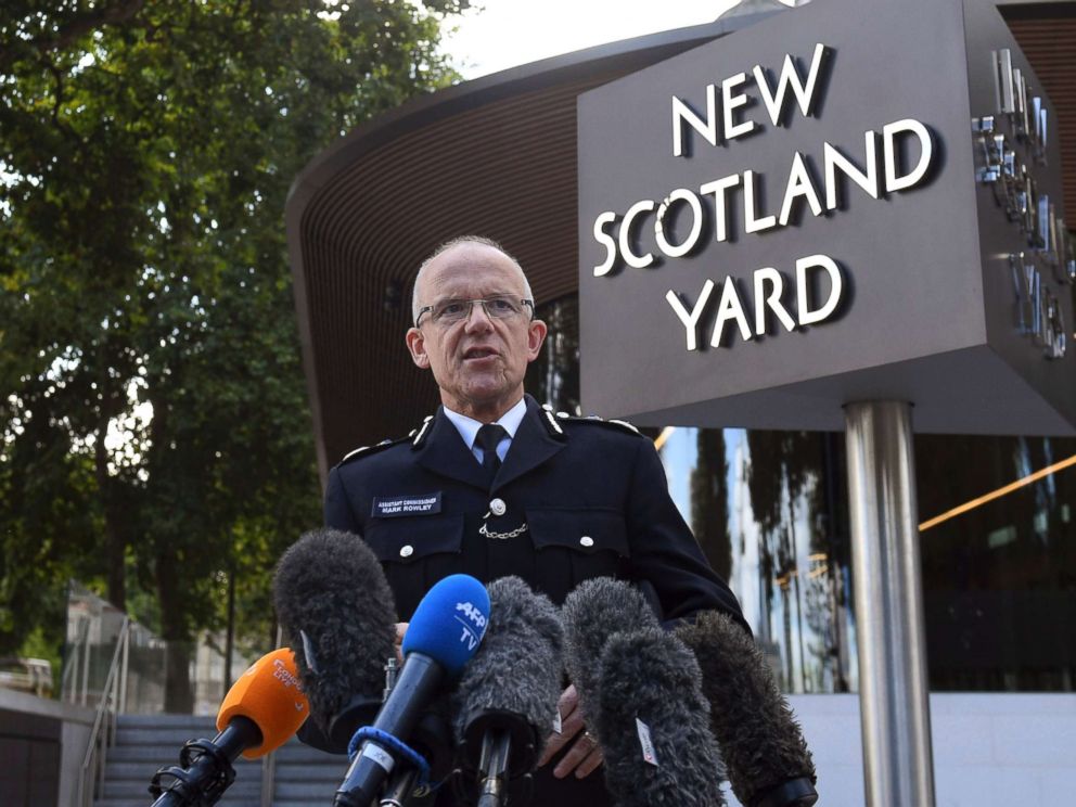 PHOTO: Metropolitan Police Assistant Commissioner Mark Rowley speaks to the media outside New Scotland Yard, giving a statement about the investigation following a terrorist attack at Parsons Green subway station in London, Sept. 15, 2017.