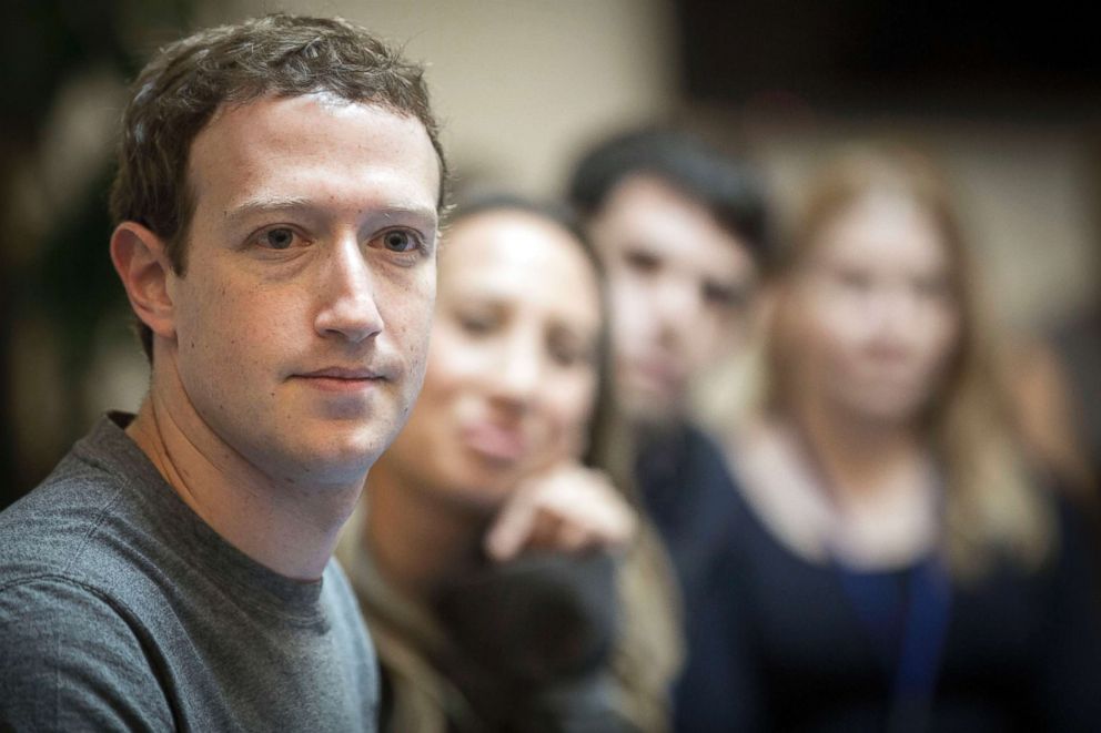 PHOTO: Facebook CEO Mark Zuckerberg speaks to guests at Facebook headquarters, in this file photo dated, Jan. 31, 2017, in Menlo Park, Calif.