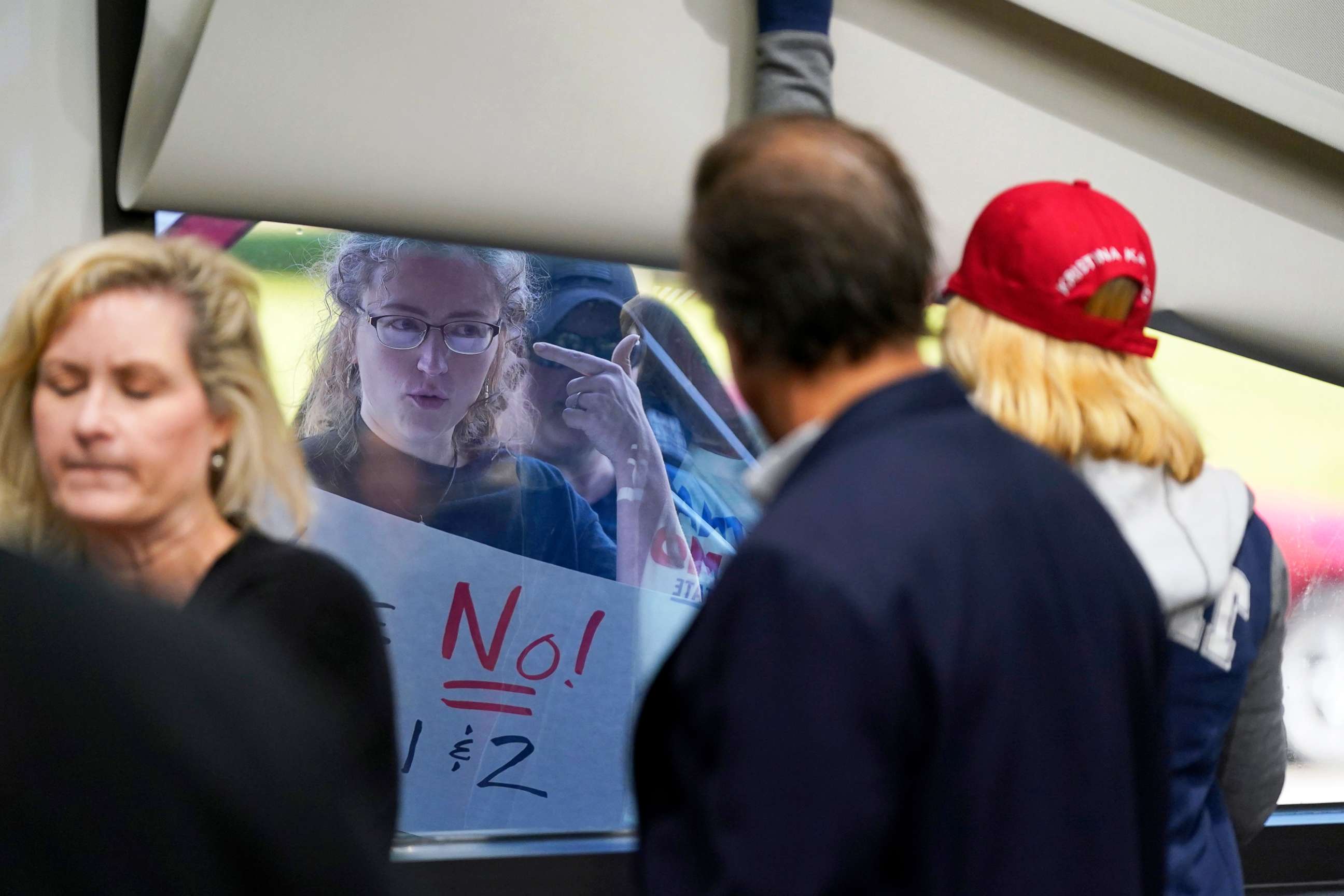 PHOTO: Abortion opponents demonstrate outside of the Michigan Board of State Canvassers hearing in Lansing, Mich. , Aug. 31, 2022.