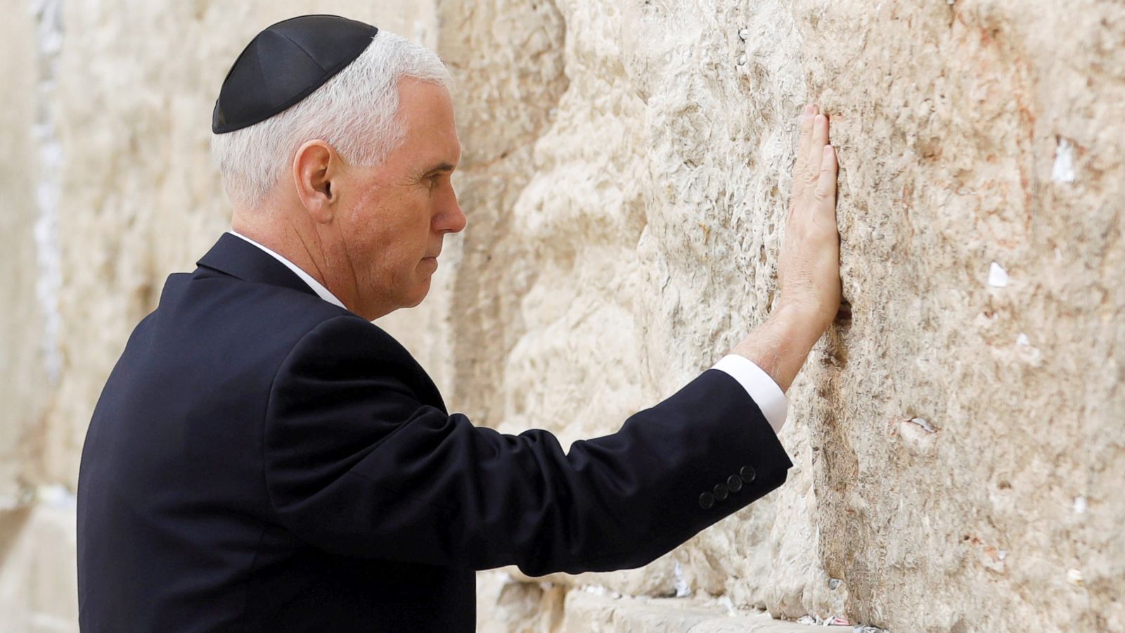 mike-pence-western-wall-01-rt-jef-180123_16x9_1600.jpg