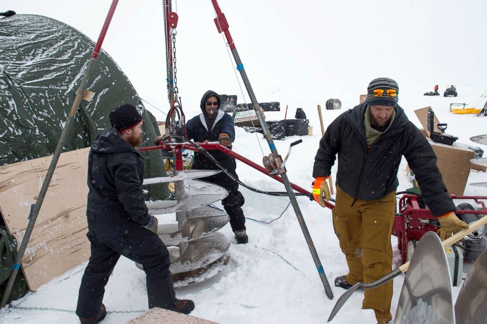 PHOTO: U.S. service members carry out ICEX 2018, a five-week exercise that allows the Navy to assess its operational readiness in the Arctic, increase experience and continue to develop relationships with other services, allies and partner organizations.