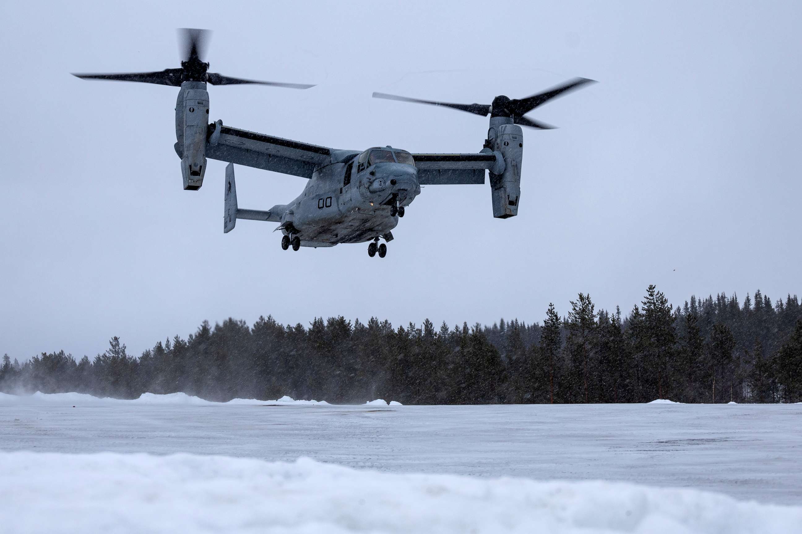 PHOTO: U.S. Marines with 2nd Marine Aircraft Wing, II Marine Expeditionary Force prepare to land in an MV-22B Osprey over the Norwegian Army Base in Setermoen, Norway, March 2, 2022.