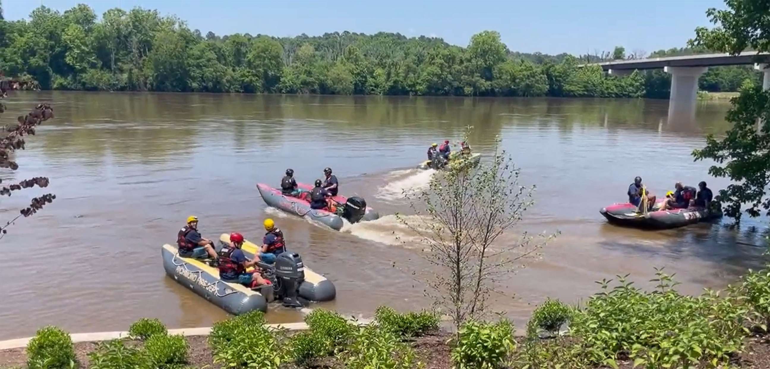 PHOTO: Henrico County Police released video images of crews searching for missing kayakers Lauren E. Winstead of Henrico County and 28-year-old Sarah E. Erway of Chesterfield County in James River in Richmond, Va., May 31, 2022.