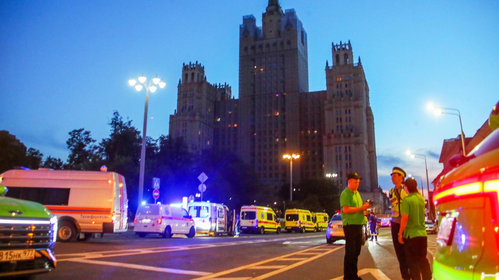 Explosion in Moscow leaves at least 3 dead, 21 injured