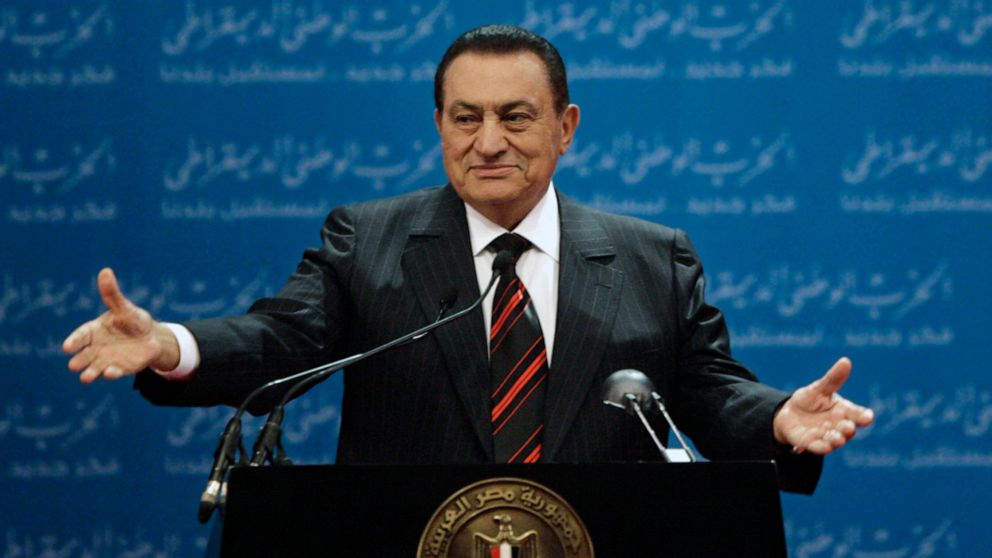 PHOTO: In this Nov. 1, 2008 file photo, Egyptian President Hosni Mubarak delivers a speech at the first day of the 5th annual convention of the ruling National Democratic Party in Cairo, Egypt.