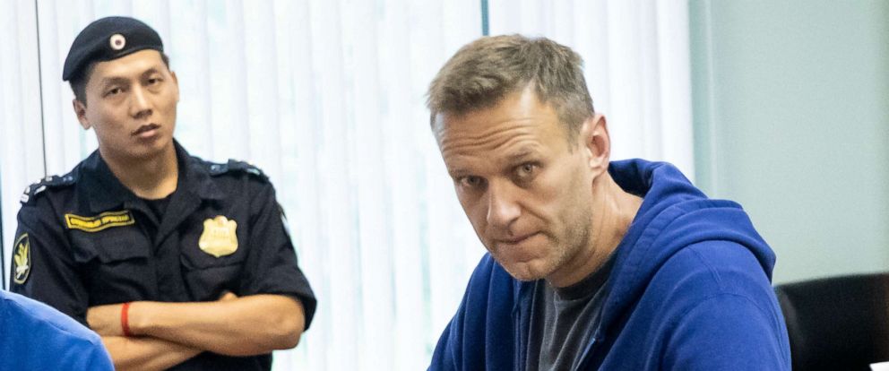 Doctor insists Putin critic Alexey Navalny was poisoned - ABC News