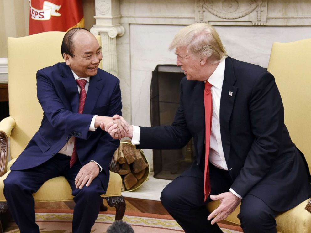 PHOTO: President Donald Trump meets with Prime Minister Nguyen Xuan Phuc of Vietnam in the Oval Office of the White House, May 31, 2017 in Washington, DC.