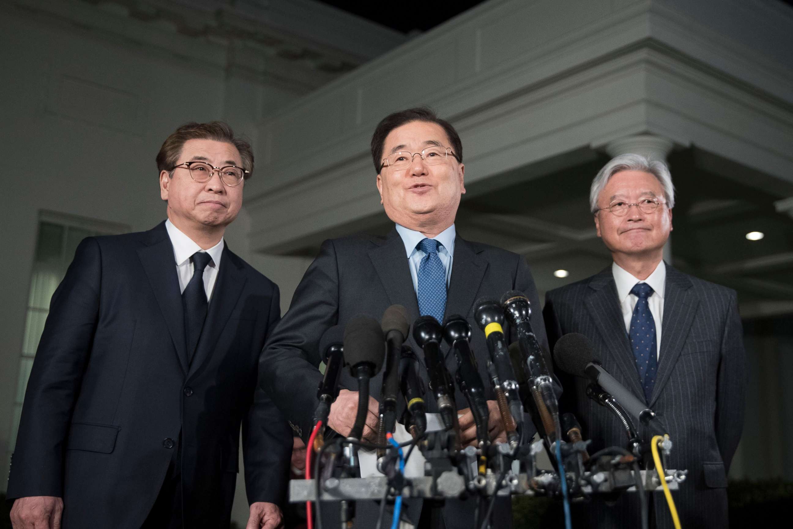 PHOTO: South Korean National Security Director Chung Eui-yong, center, makes a statement outside the White House March 8, 2018,  announcing that North Korean leader Kim Jong-Un has invited President Donald Trump to meet face to face. 