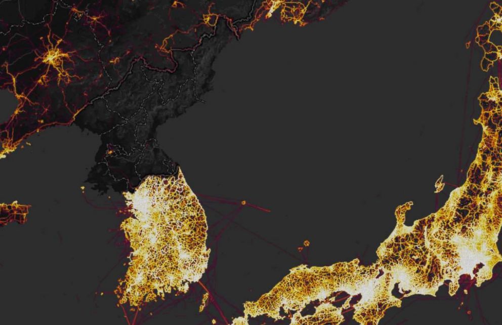 PHOTO: Data released by GPS tracking company Strava in November 2017 shows where the users of fitness devices are around the world, including North Korea and South Korea, as shown in this screenshot.
