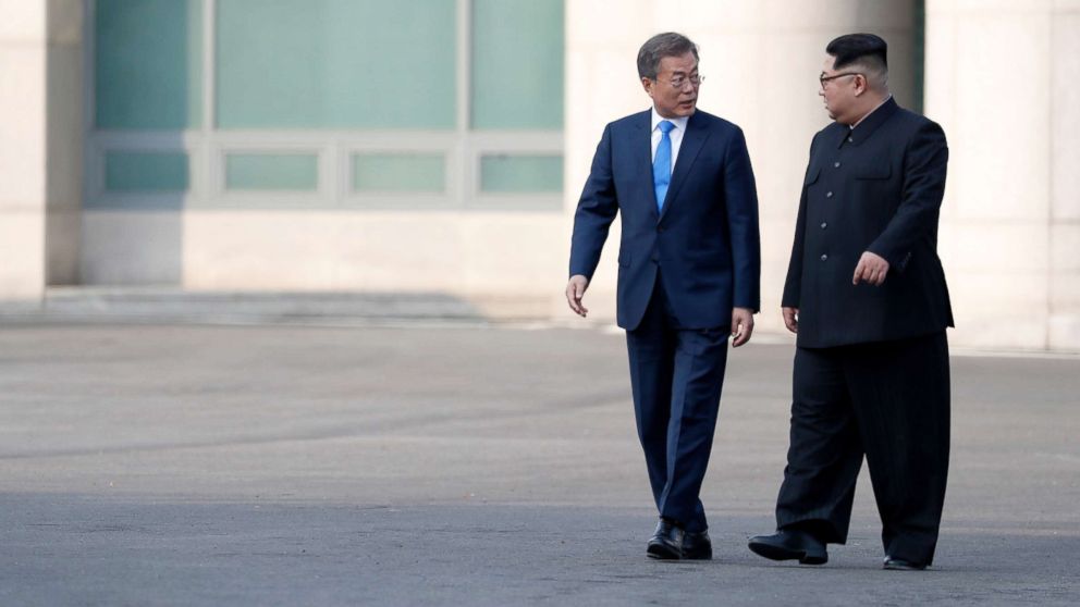 PHOTO: South Korean President Moon Jae-in and North Korean leader Kim Jong-Un  at the Joint Security Area (JSA) on the Demilitarized Zone (DMZ) in the border village of Panmunjom in Paju, South Korea, April 27, 2018.