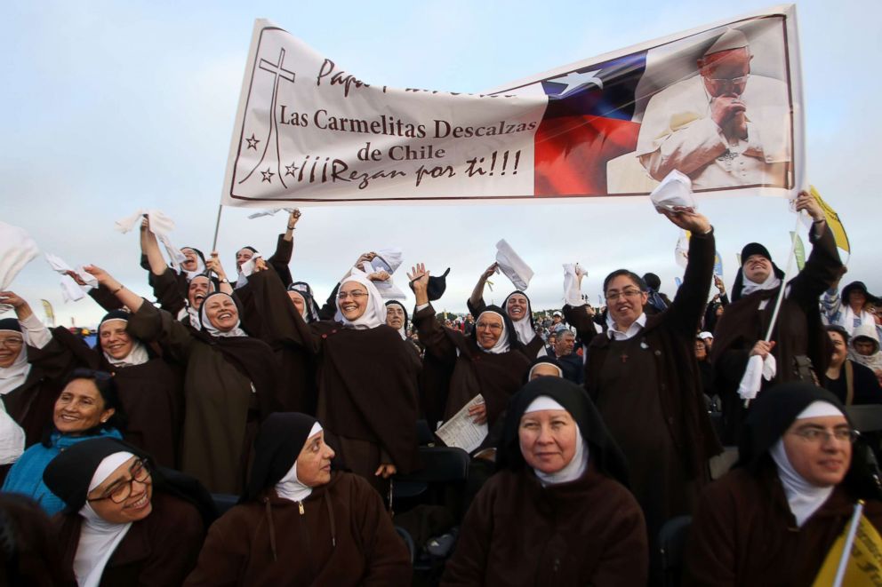 PHOTO: Nuns wait for the arrival of Pope Francis at Maquehue airport in Temuco, Chile, where he will celebrate an open-air mass, Jan. 17, 2018.