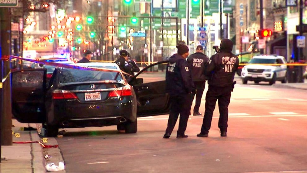 PHOTO: An off-duty Chicago police officer was shot and killed while sitting in a vehicle early Saturday morning, March 23, 2019.