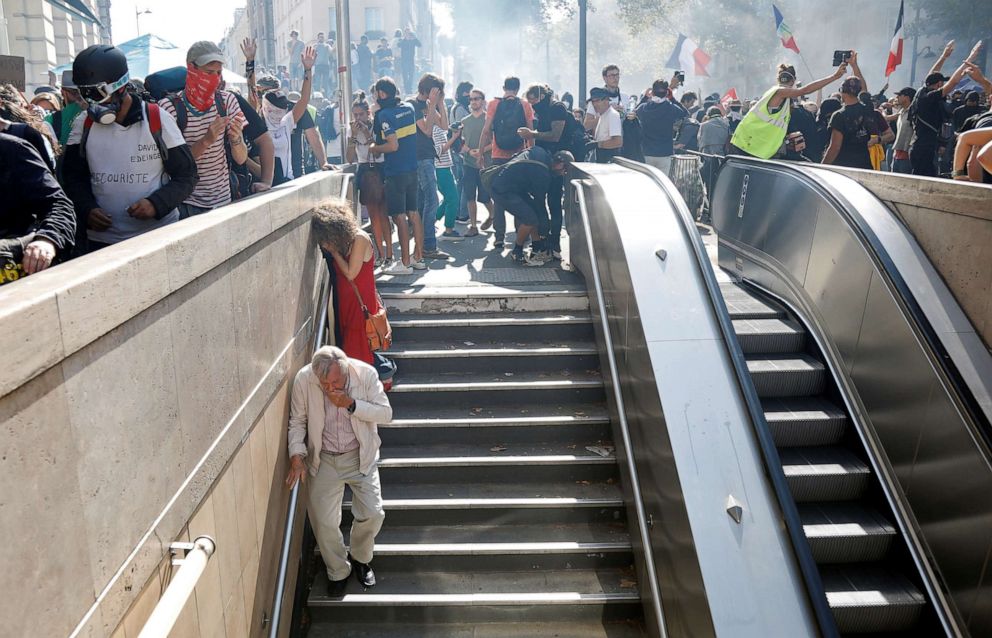 PHOTO: People attend a protest urging authorities to take emergency measures against climate change, in Paris, France, September 21, 2019.