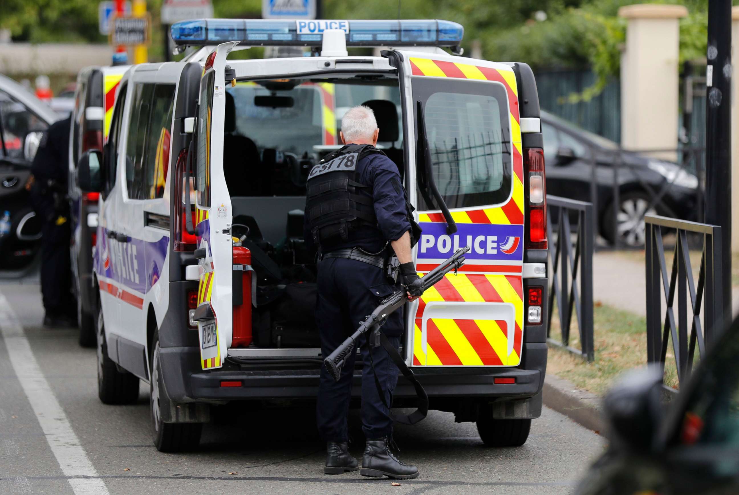 PHOTO: French police establish a security perimeter around a residential pavilion in France, Aug. 23, 2018.