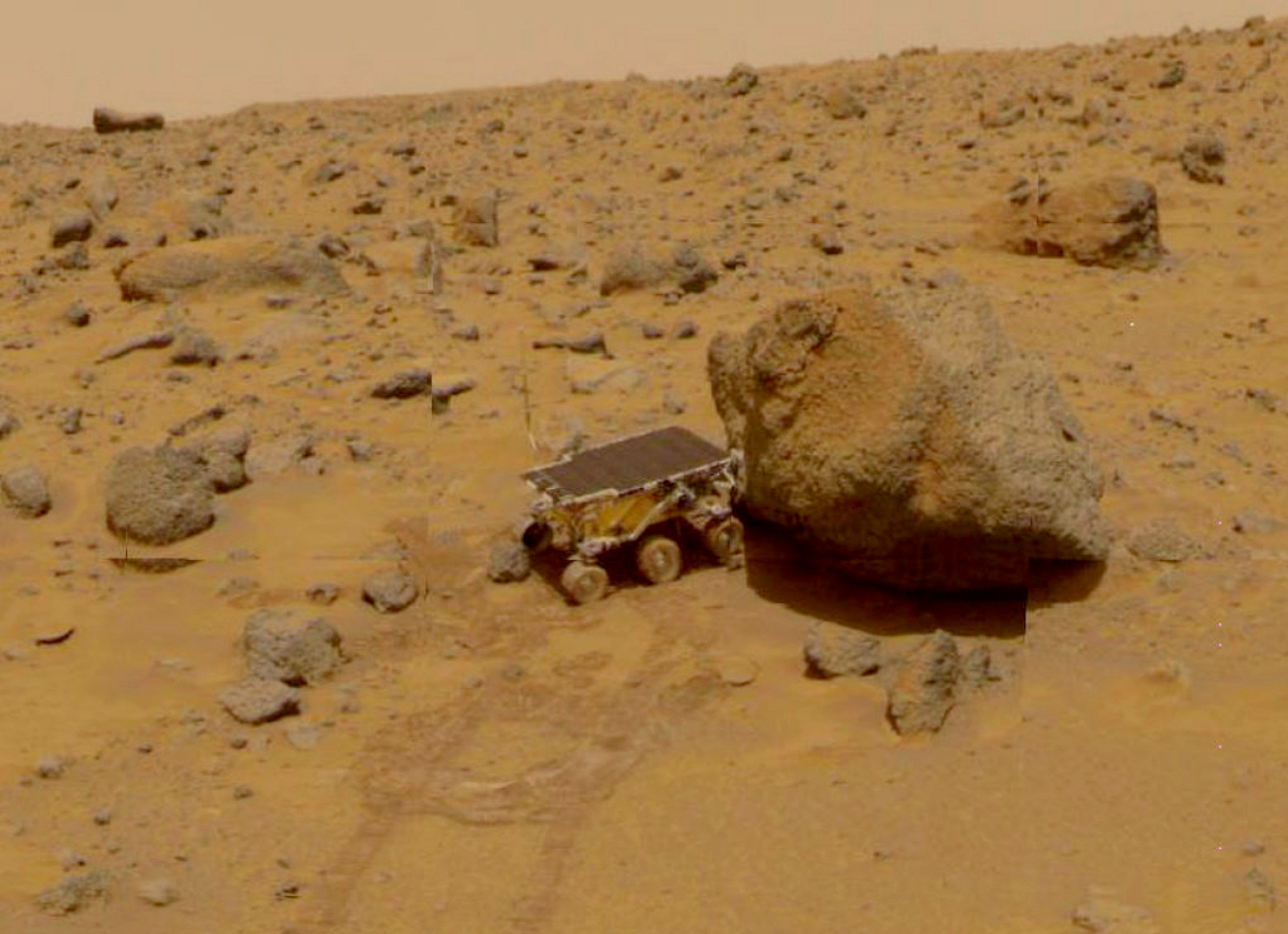 Mars Pathfinder Lands On Mars Picture | 25 Photos From Stories 25 Years ...