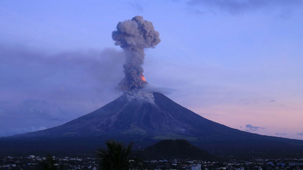 Erupting volcano in Philippines forces evacuation of thousands of villagers  - ABC News