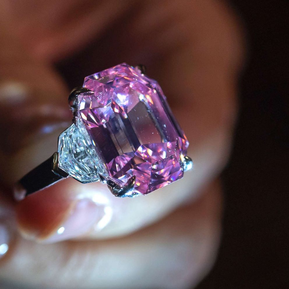 Sage Scarp Disgust Fancy Vivid Pink,' 18.96 carat pink diamond jewel breaks price record at  auction - ABC News