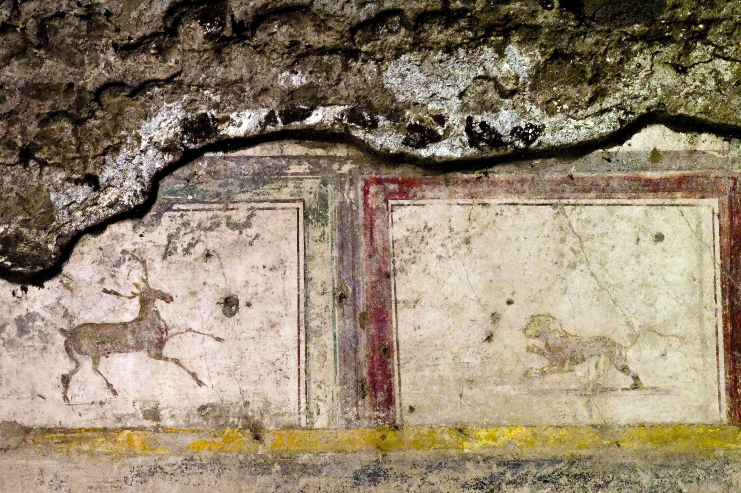 PHOTO: The domus delle Nozze d'Argento shows part of a fresco in Pompeii, Italy, May 17, 2018.