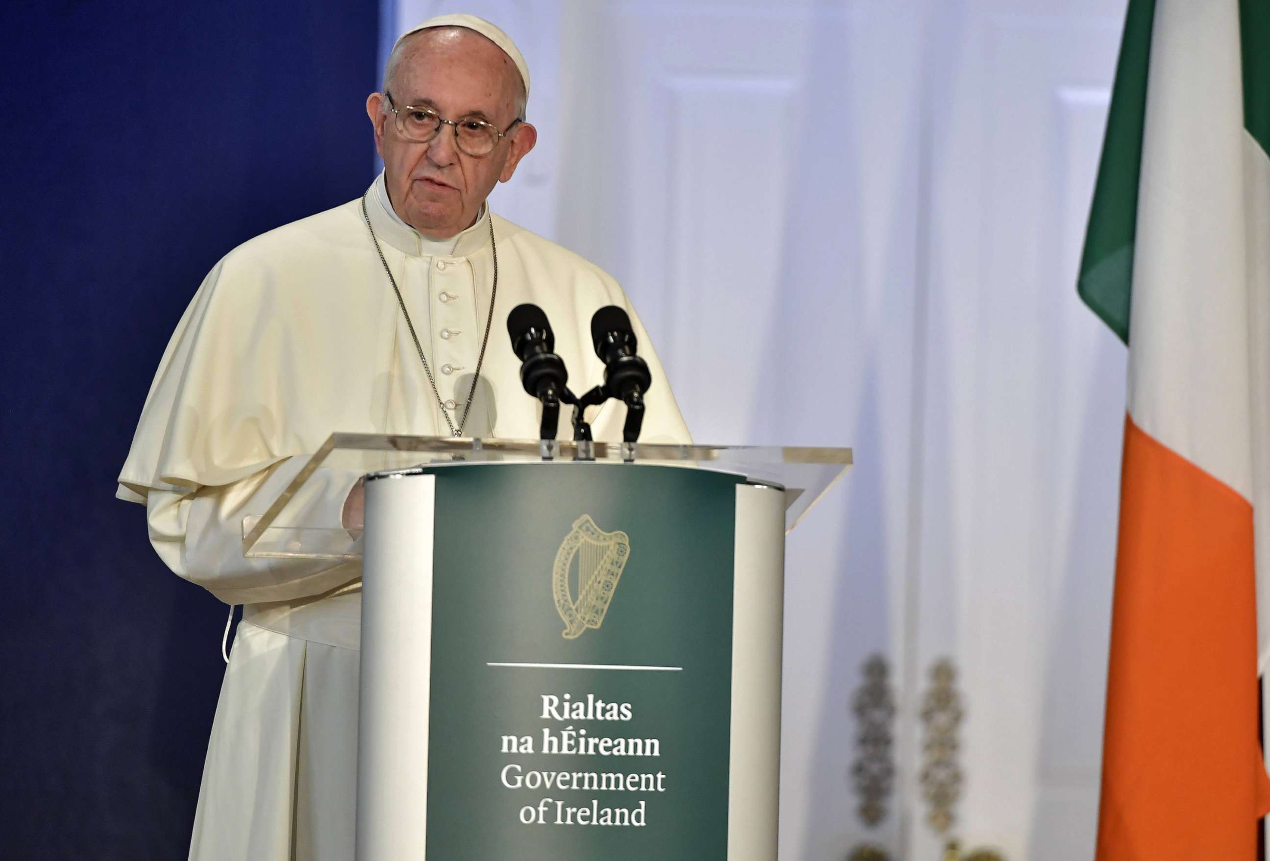 PHOTO: Pope Francis speaks to Irish government authorities in Dublin, Ireland on Aug. 25, 2018.