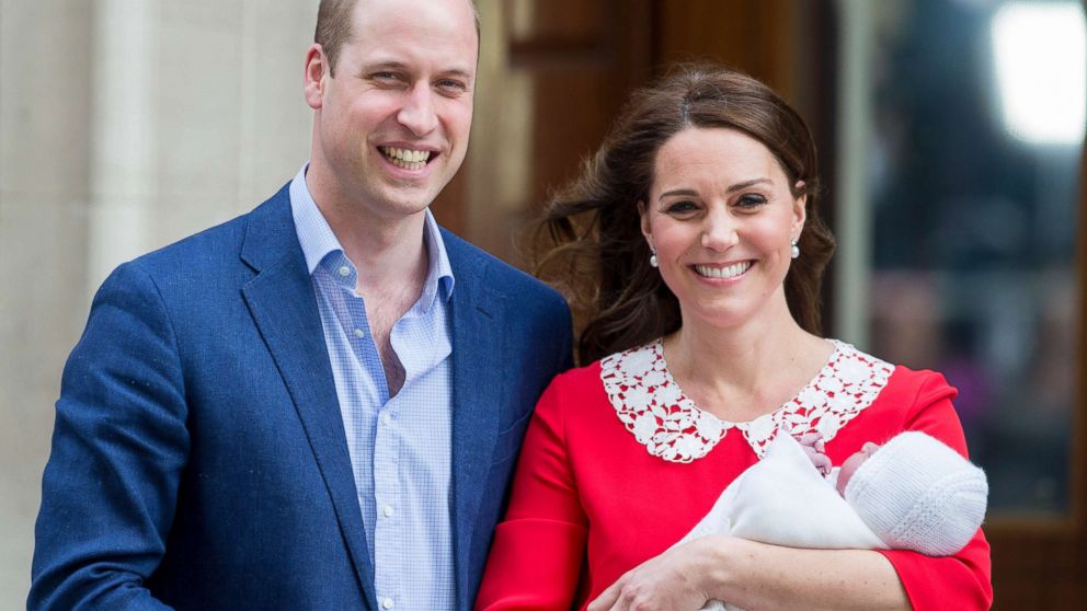 PHOTO: Prince William and Kate depart the hospital with the new baby boy at the Lindo Wing in St Mary's Hospital, April 23, 2018, in London.