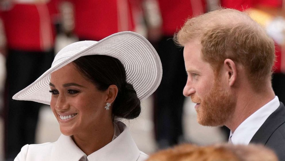 VIDEO: Prince Harry, Meghan arrive at St. Paul’s Cathedral for queen's Platinum Jubilee 