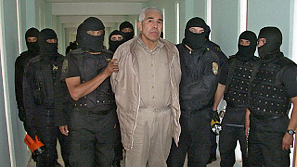 PHOTO: Members of the PFP escort drug trafficker Rafael Caro Quintero, at the Puente Grande prion in Guadalajara, Mexico, Jan. 29, 2005.