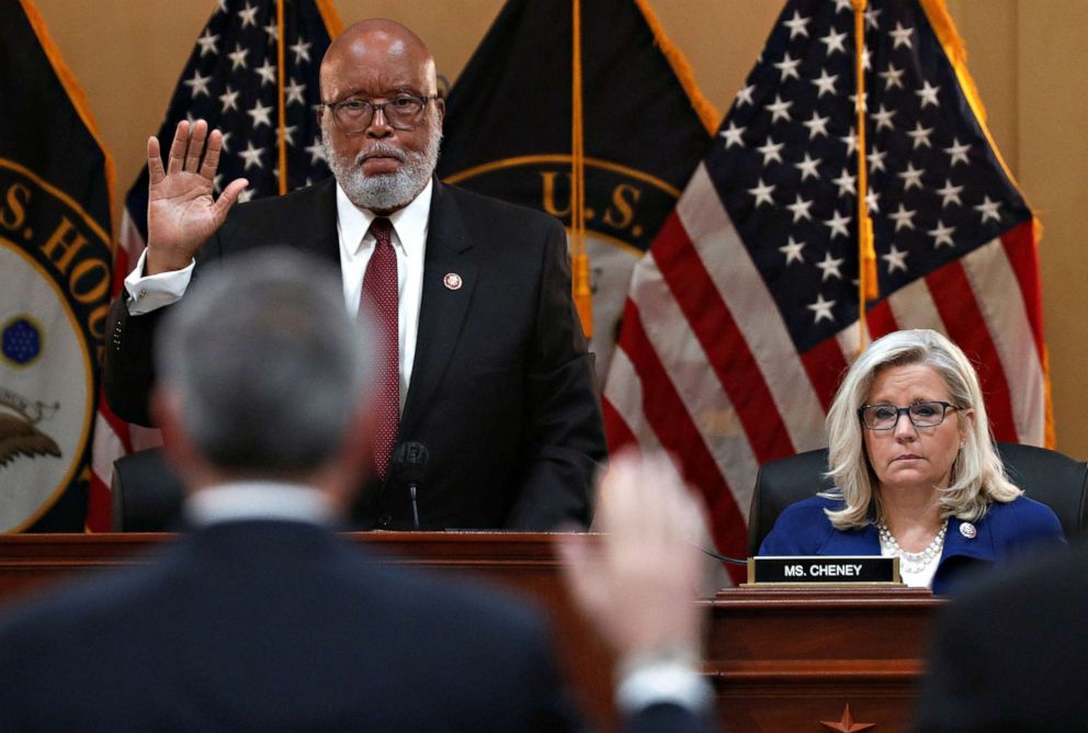 Committee Chairperson Bennie Thompson swears in Georgia Secretary of State Brad Raffensperger to testify during a hearing of the U.S. House Select Committee to Investigate the January 6 Attack on the U.S. Capitol in Washington, June 21, 2022.