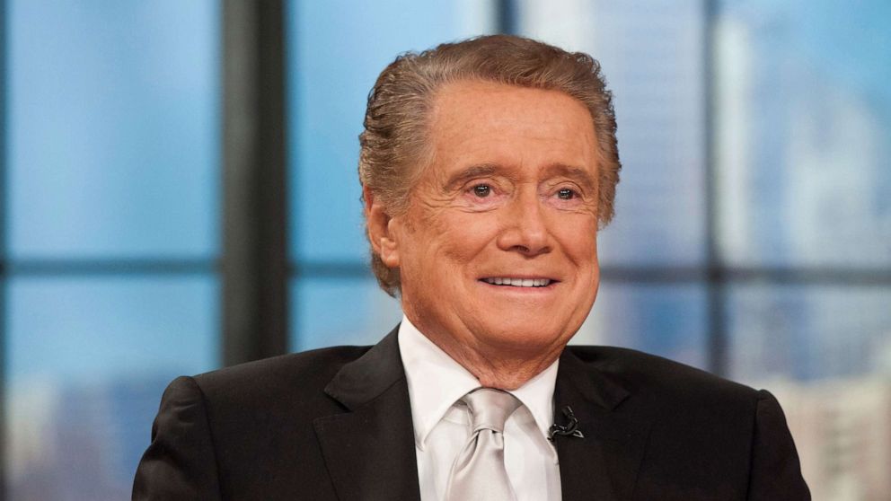 PHOTO: Regis Philbin on his farewell show of "Live! with Regis and Kelly" in New York City, Nov. 18, 2011.