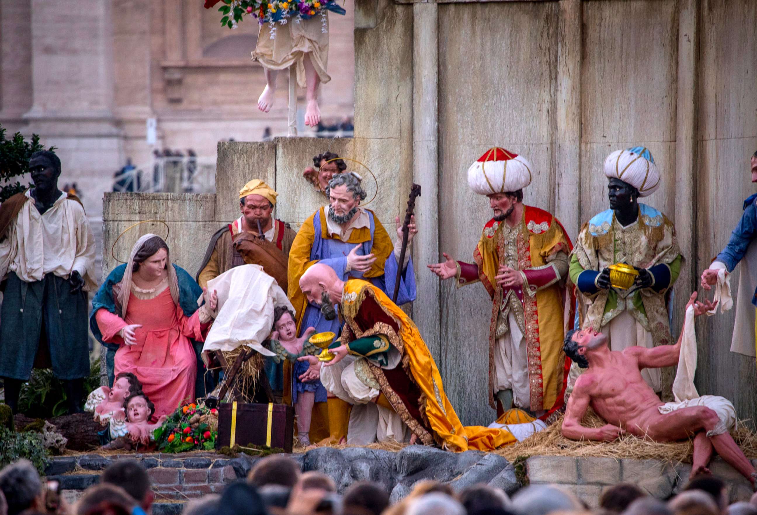 PHOTO: Inauguration ceremony for the enlightenment of the Christmas tree and the nativity scene in St. Peter's square, Dec. 7, 2017, in Rome.
