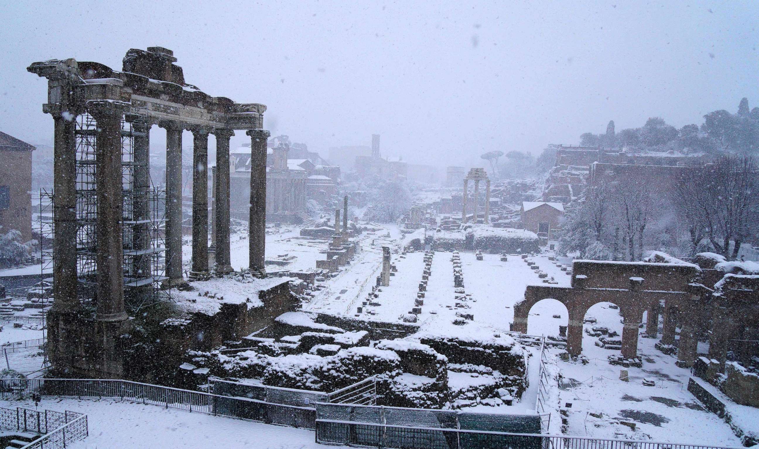 PHOTO: The Ancient Forum during a snowfall in Rome, Feb. 26, 2018.