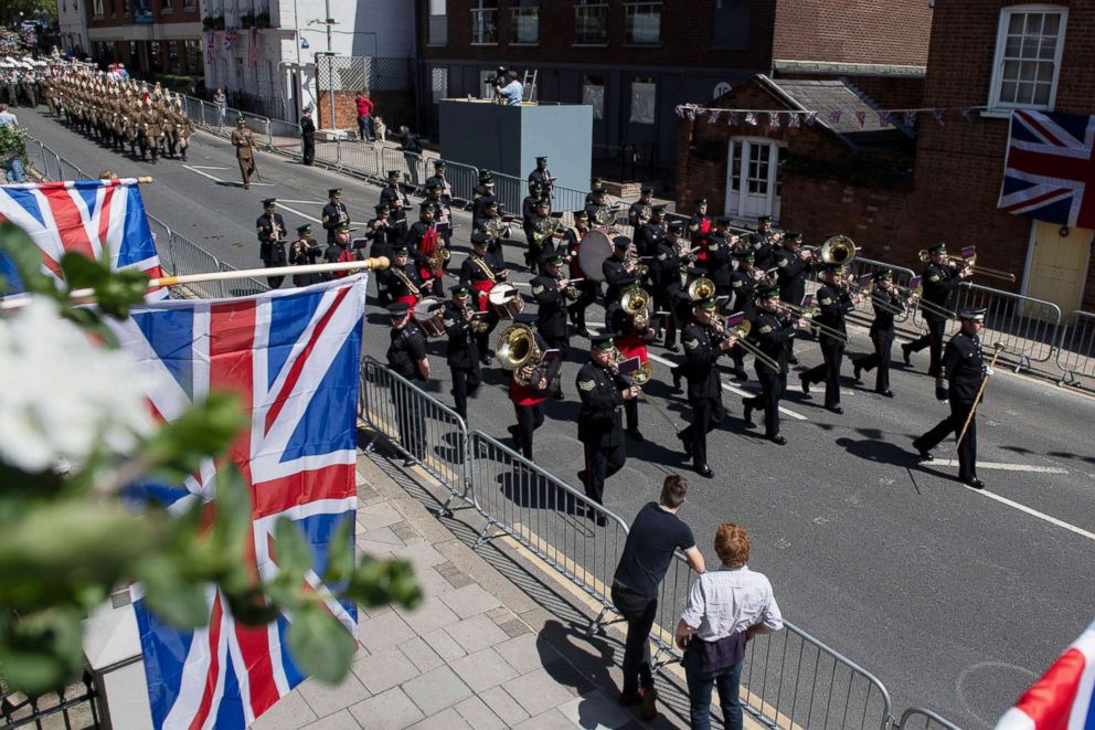 PHOTO: Military personal take part in a rehearsal in Windsor, Britain, May 17, 2018, for the royal wedding of Prince Harry and Meghan Markle.