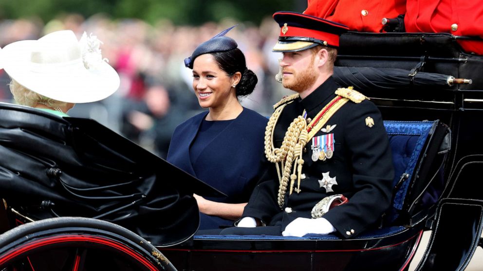 VIDEO: Pomp and pageantry for official celebration of the Queen's birthday