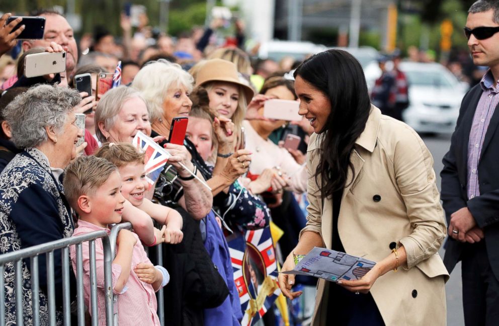 PHOTO: Meghan, Britain's Duchess of Sussex, speaks to members of the public as she arrives at the Royal Botanic Gardens in Melbourne, Australia, Oct. 18, 2018.