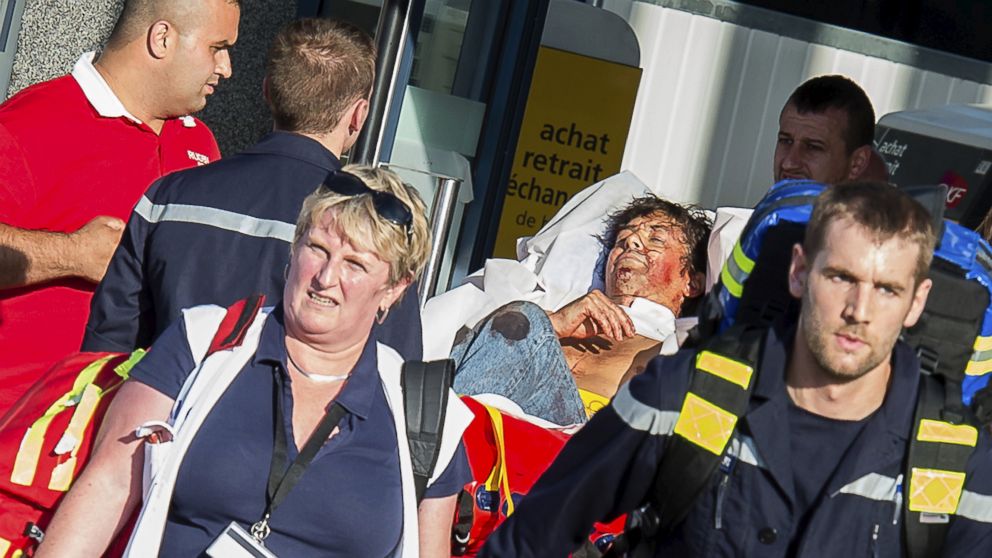PHOTO: French emergency services transport a victim after a shooting on the Amsterdam to Paris Thalys high-speed train in Arras, France, Aug. 21, 2015. 