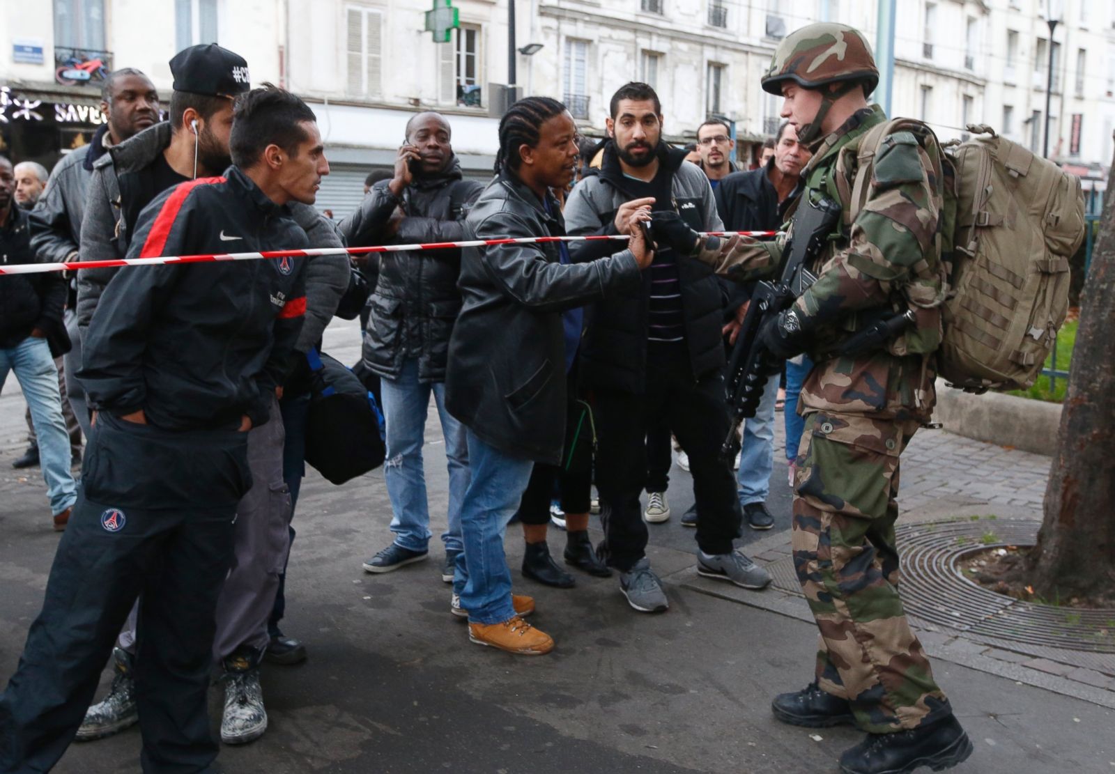 Early Morning Raid In Hunt For Paris Attack Mastermind - ABC News