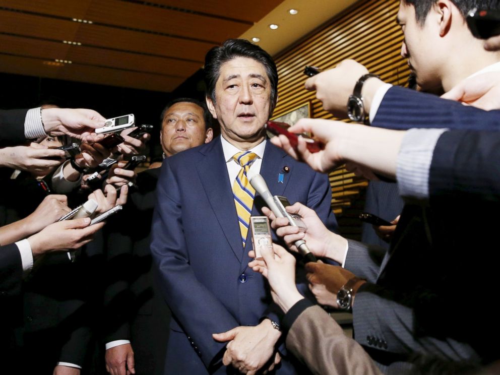 PHOTO: Japans Prime Minister Shinzo Abe speaks to reporters after a meeting of the earthquake emergency disaster response team at his official residence in Tokyo, Japan, April 15, 2016.