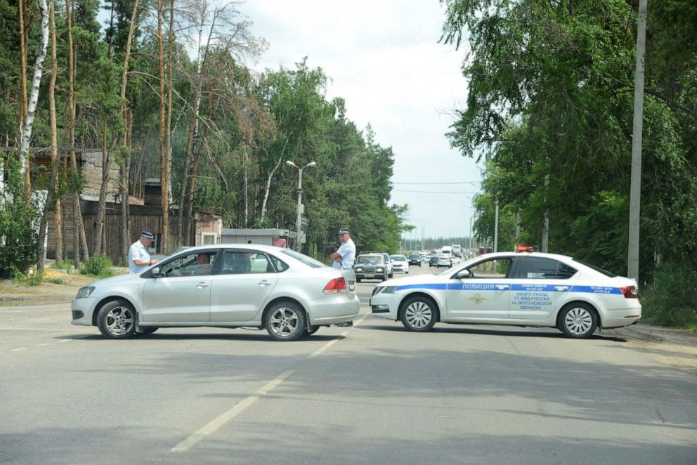 PHOTO: Russian traffic police officers block off a road as part of a counter-terrorist operation declared after an armed mutiny by the Wagner mercenary group on the outskirts of Voronezh, Russia, June 24, 2023.