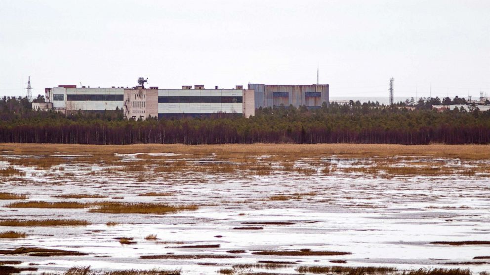 PHOTO: A 2011 photo shows buildings at a military base in the small town of Nyonoska in Arkhangelsk region where an explosion happened in August 2019.