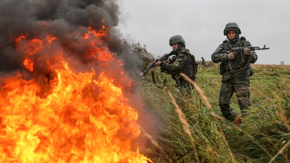 PHOTO: Russian troops during a military exercise at a training ground near Kaliningrad, Russia, Monday, Sept. 18, 2017.
