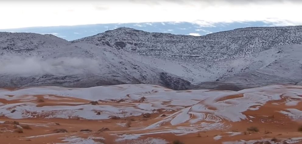 Rare Snowfall Hits The Sahara Desert ABC News   Sahara Snow 4 Ht 180109 21x10 992 