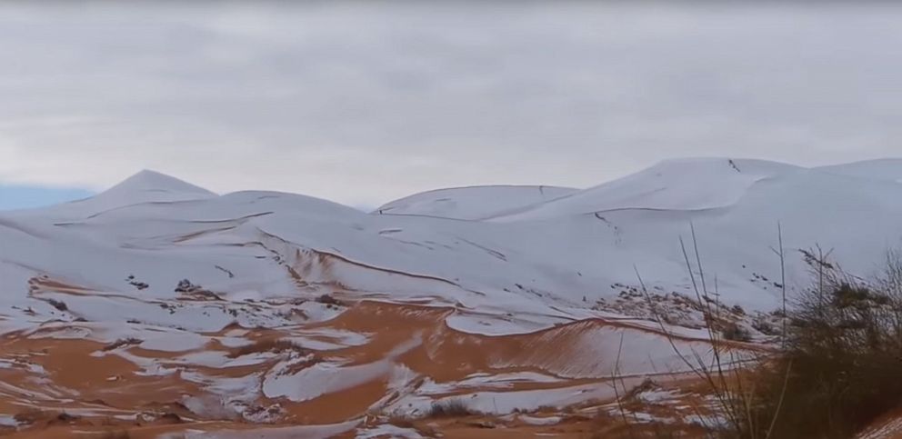 PHOTO: Snow whitens Sahara Desert in Algeria, Jan. 7, 2018.