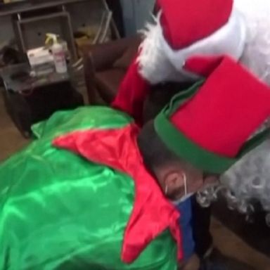 Anti-drug officers went undercover -- as Santa Claus and an elf -- in a raid of a suspected drug den, which resulted in the arrest of an alleged trafficker and four others in the outskirts of Lima, Peru.