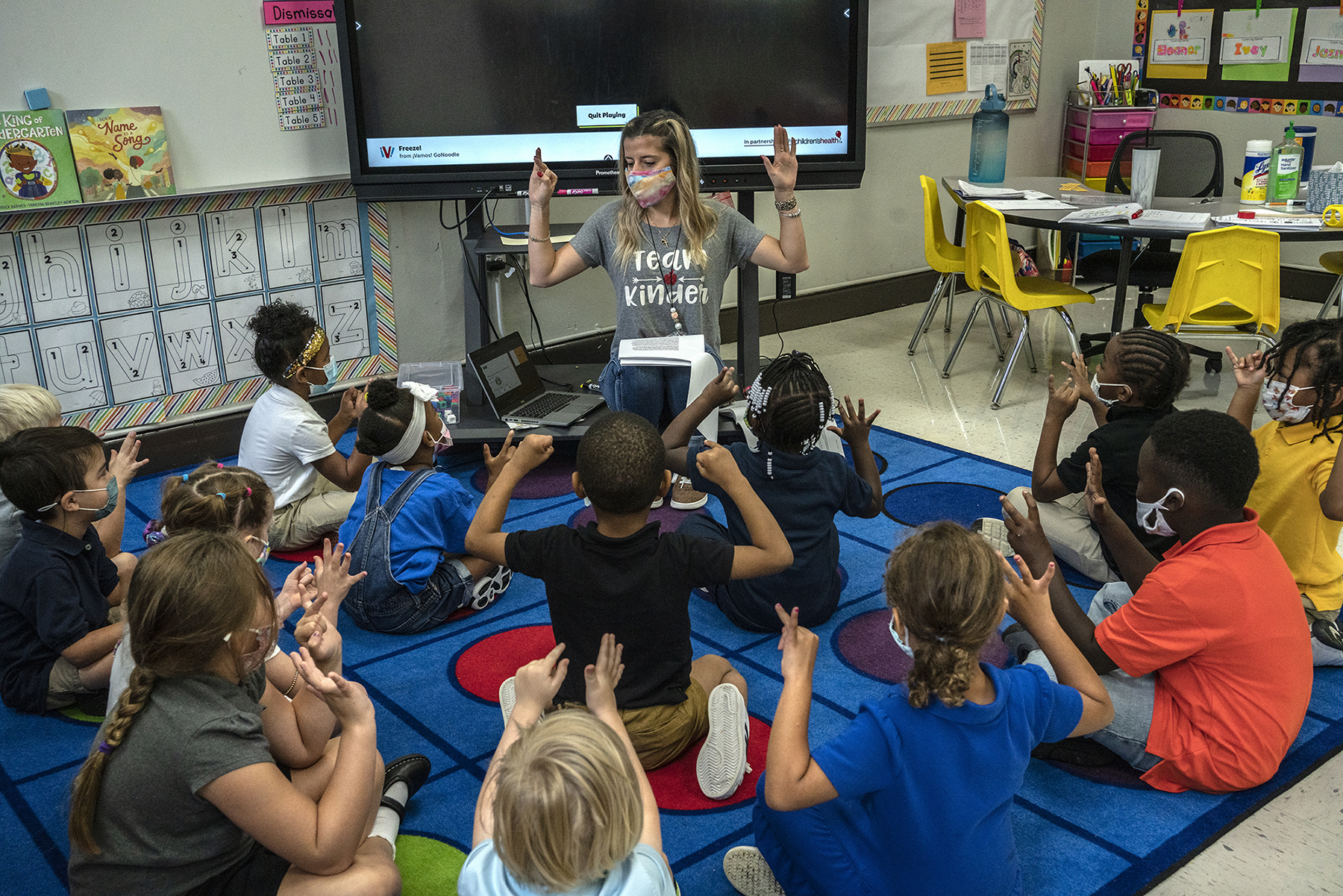 PHOTO: Kindergarten teacher Mrs. Amber Updegrove interacts with her students at Warner Arts Magnet Elementary in Nashville, Tenn, on Aug. 20, 2021.