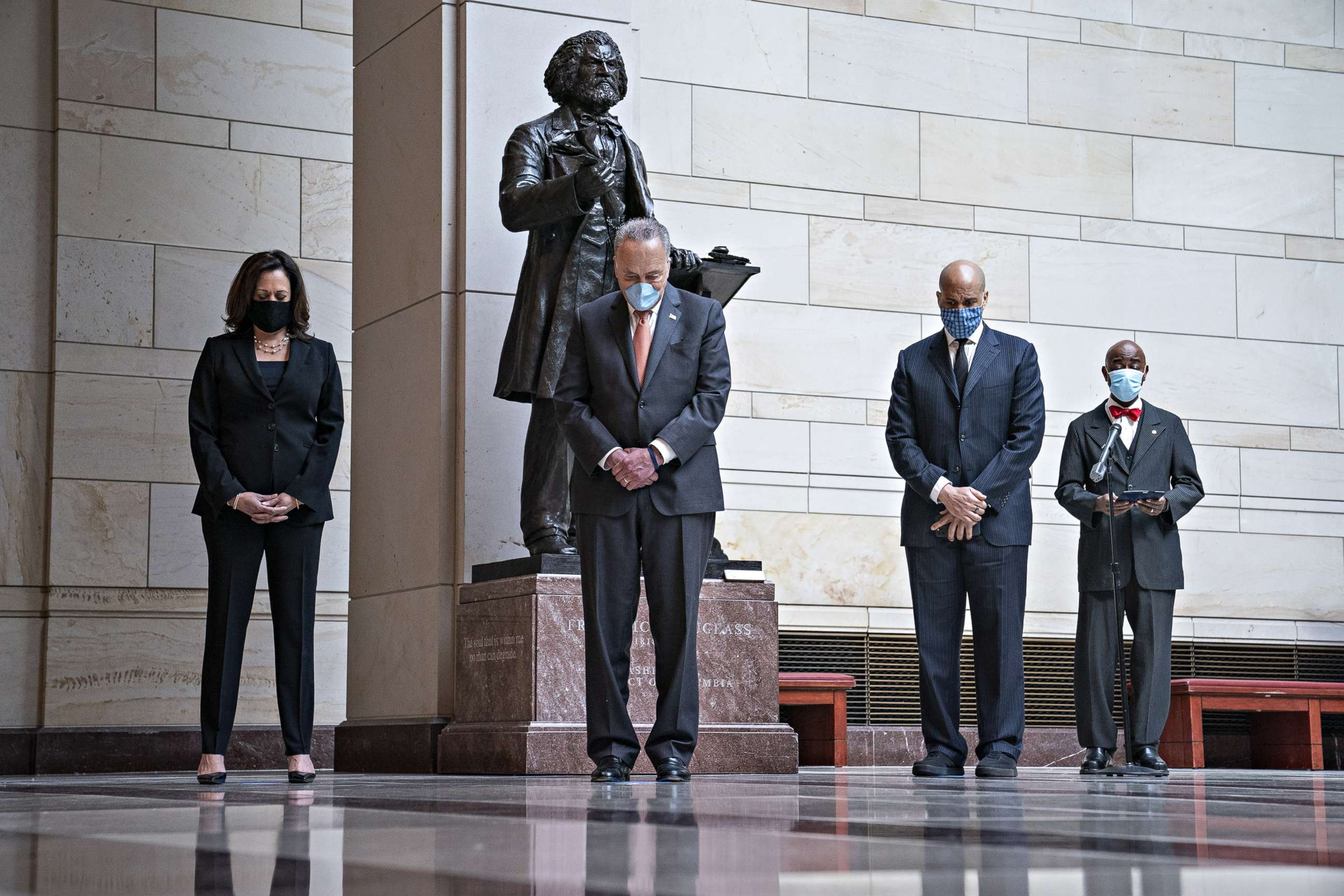 PHOTO: Senate Democrats, including Sen. Kamala Harris, Senate Minority Leader Chuck Schumer and Sen. Cory Booker, participate in a moment of silence to honor George Floyd at the U.S. Capitol, on June 4, 2020, in Washington.