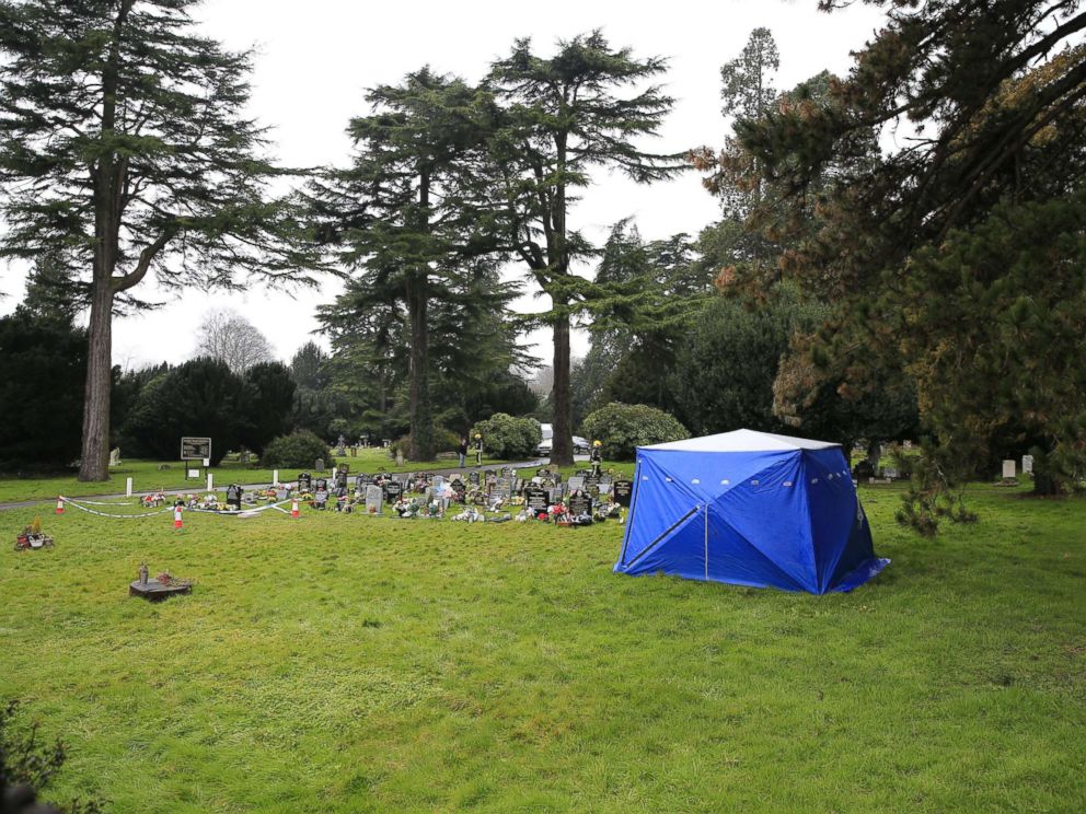PHOTO: Police investigations continue into the poisoning of former Soviet spy Sergei Skripal and daughter Yulia in Salisbury, March 9, 2018.