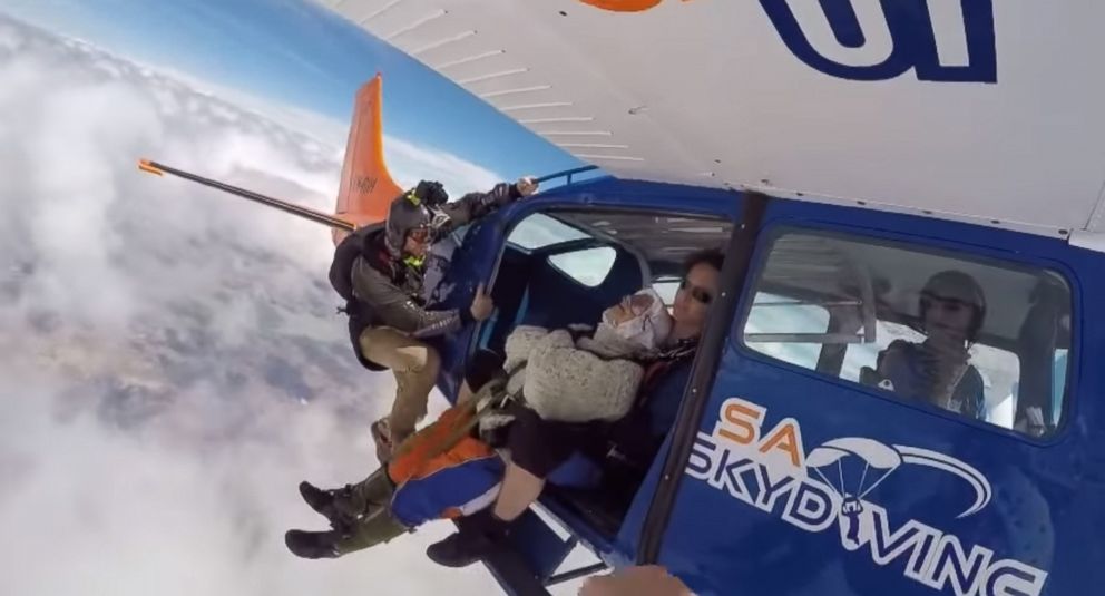 PHOTO: Irene O'Shea, 102, jumped to raise money for the Motor Neurone Disease Association of South Australia.